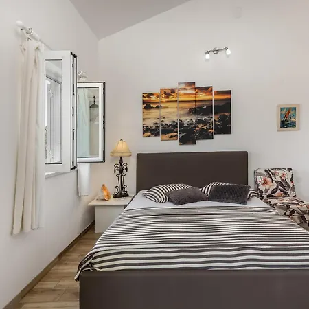 Apartman Pet Friendly In With Wifi