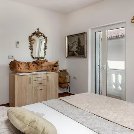 Apartman Pet Friendly In With Wifi